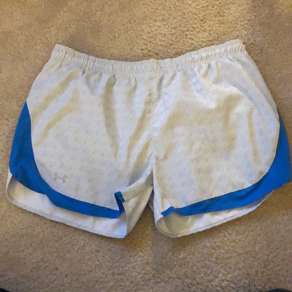 XL under armour shorts